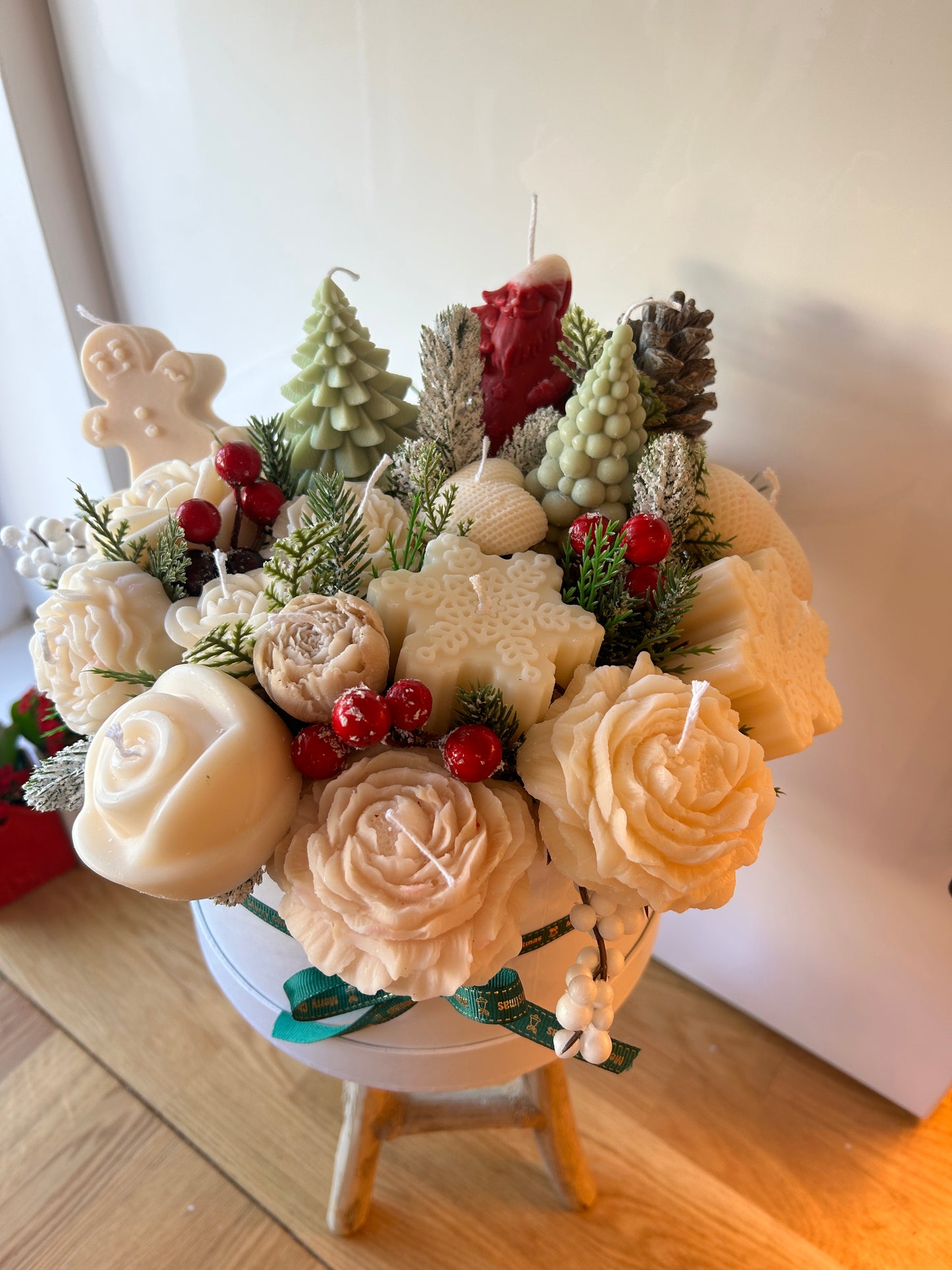 XL Christmas Bouquet of candles